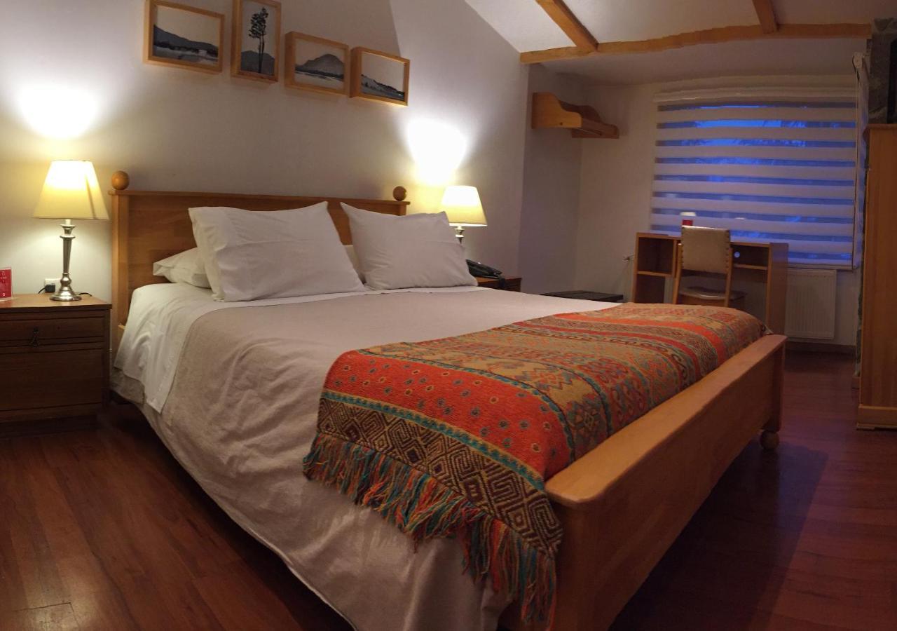 El Reloj Hotel Coyhaique Εξωτερικό φωτογραφία